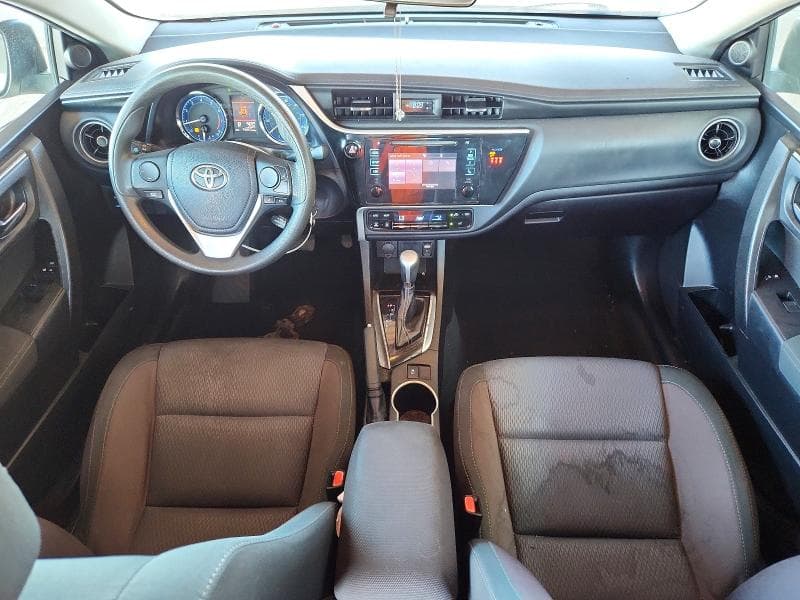 2018 TOYOTA COROLLA LE 8