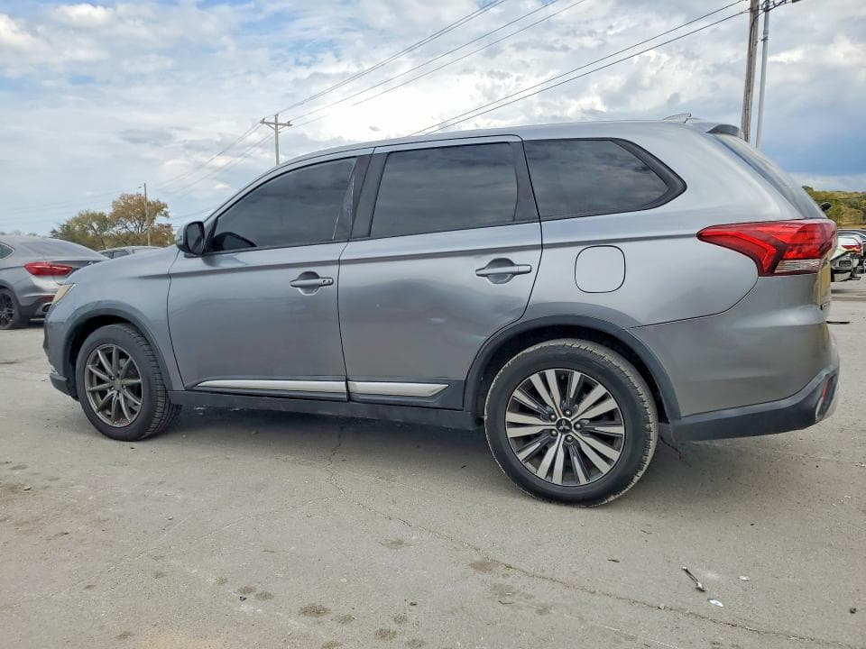 2019 MITSUBISHI OUTLANDER SE 2
