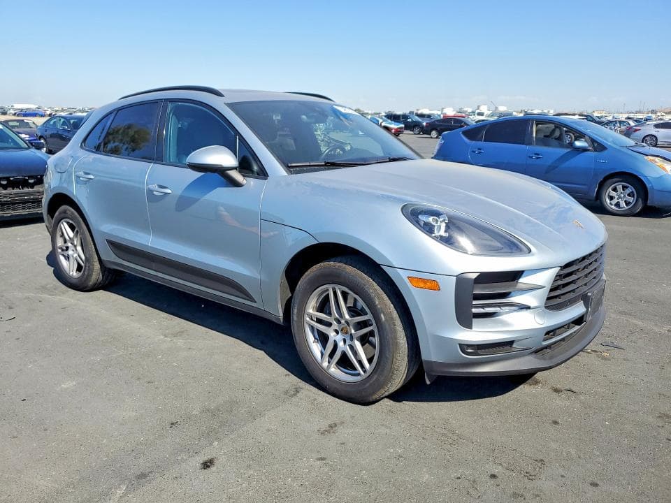 2020 PORSCHE MACAN 4