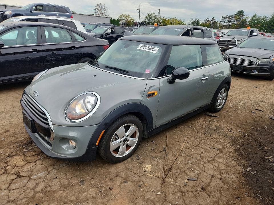 2018 MINI COOPER - 1