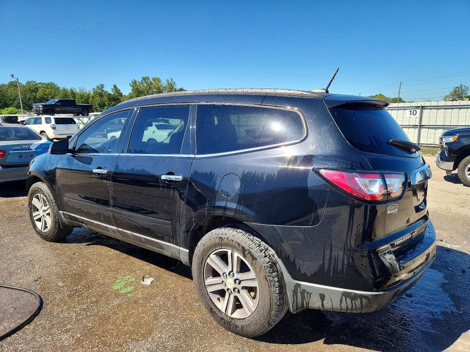 2017 CHEVROLET TRAVERSE LT 2