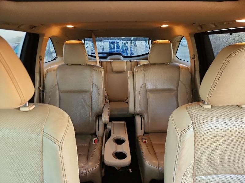 2017 TOYOTA HIGHLANDER LIMITED 10