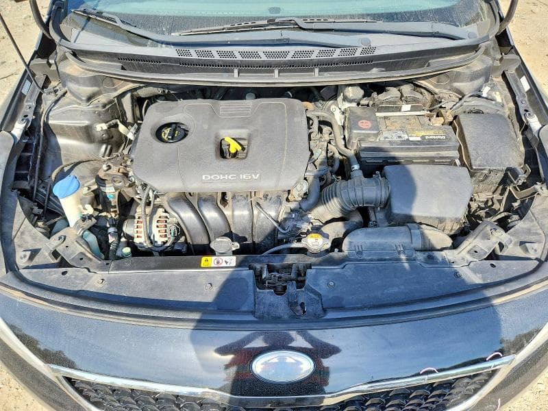 2017 KIA FORTE LX 11