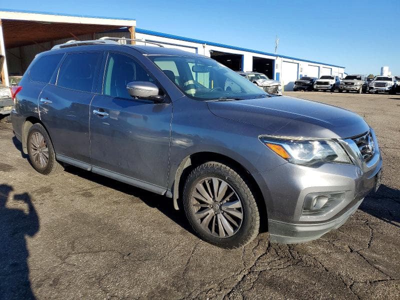 2017 NISSAN PATHFINDER SL 4