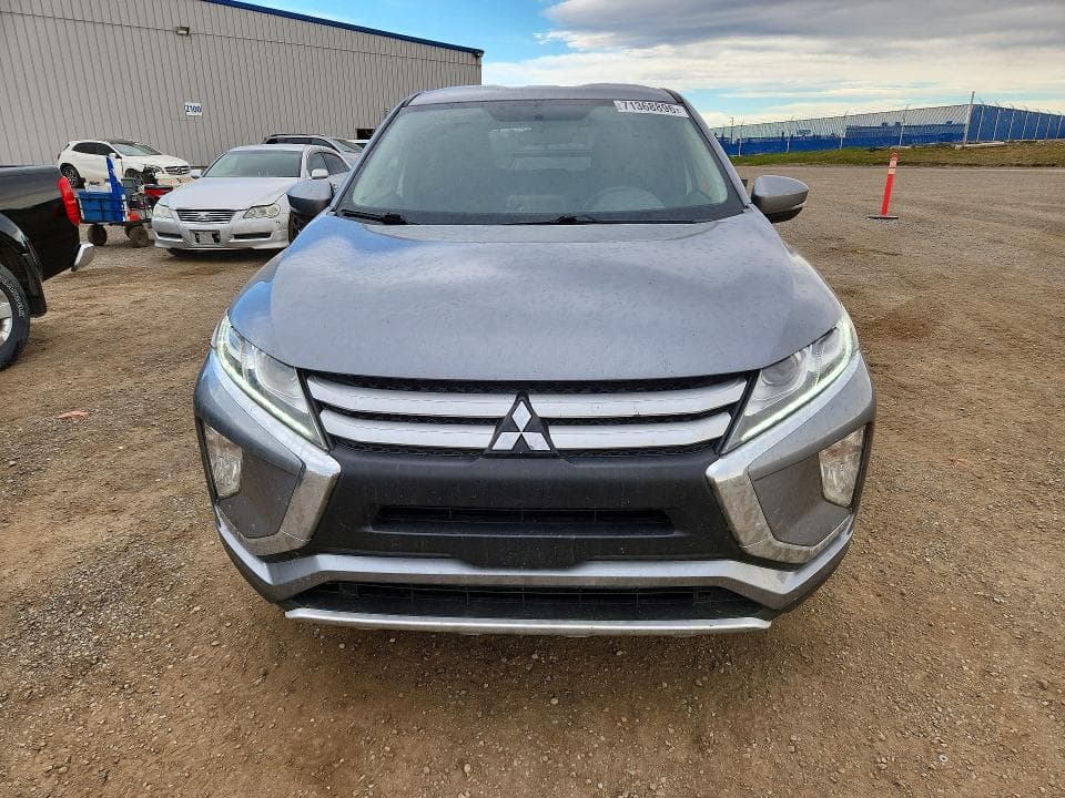 2020 MITSUBISHI ECLIPSE CROSS ES 5