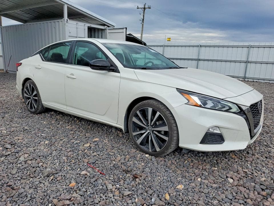 2019 NISSAN ALTIMA SR 4