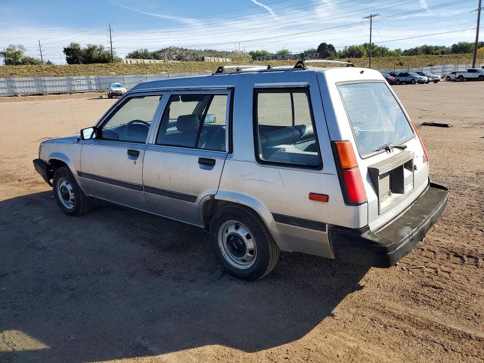 1983 TOYOTA TERCEL DELUXE 2