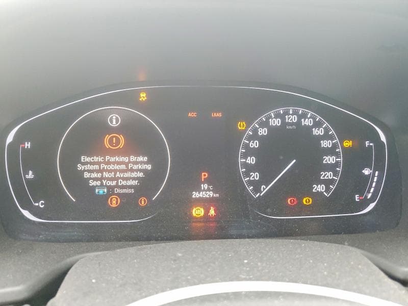 2018 HONDA ACCORD TOURING 9