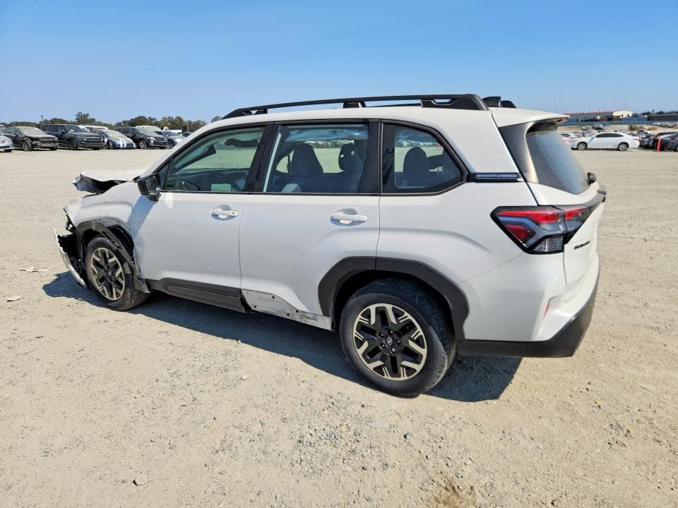 2025 SUBARU FORESTER 2