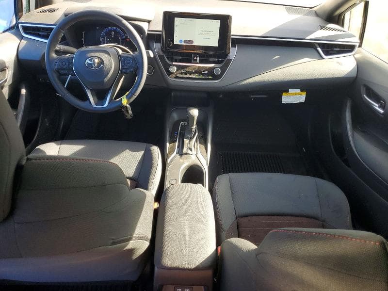 2026 TOYOTA COROLLA SE 8