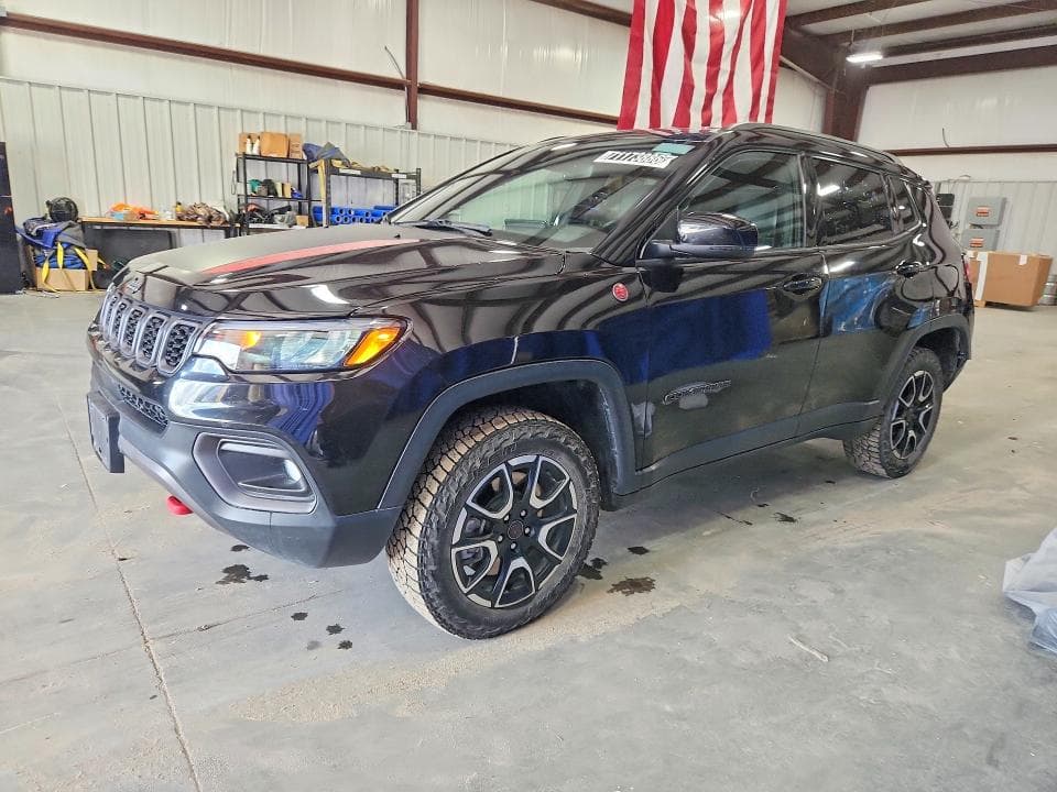 2025 JEEP COMPASS TRAILHAWK - 1