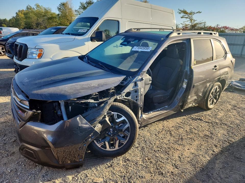 2025 SUBARU FORESTER PREMIUM - 1