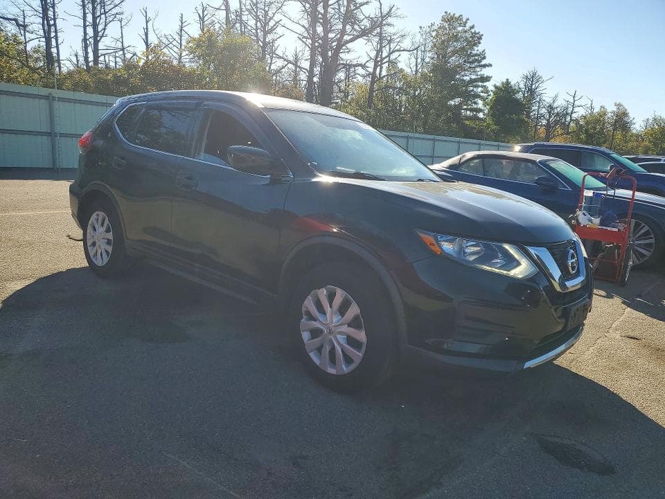 2017 NISSAN ROGUE S 4