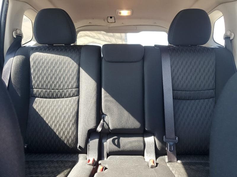 2017 NISSAN ROGUE SV 10
