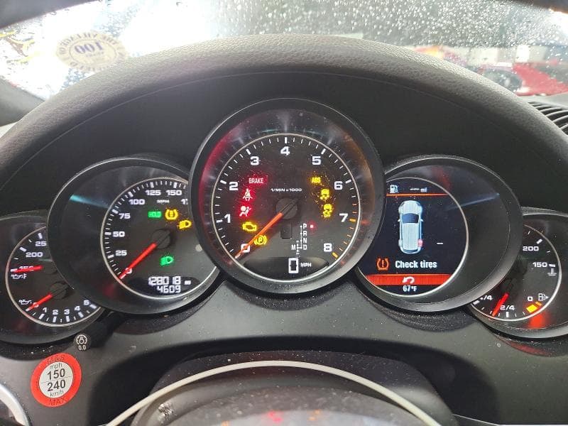 2018 PORSCHE CAYENNE 9