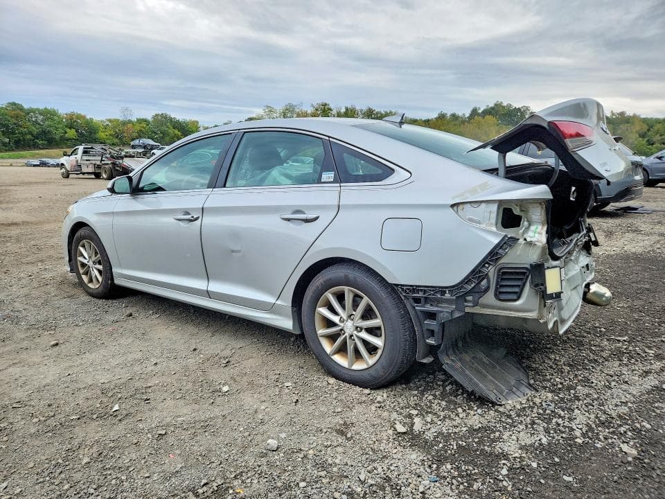 2019 HYUNDAI SONATA SE 2