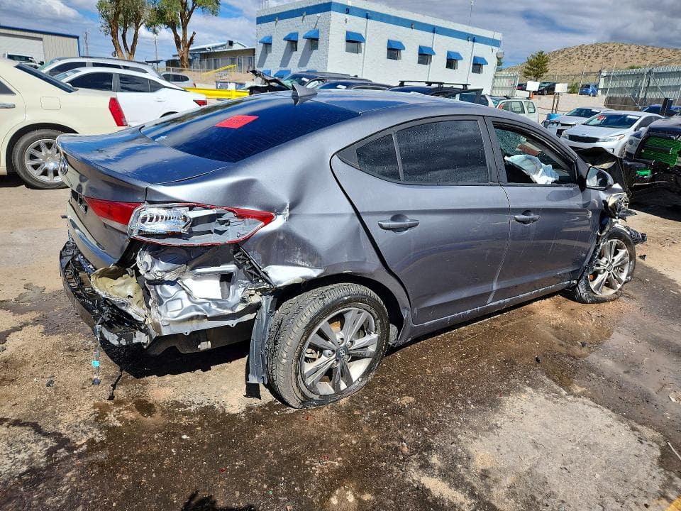 2018 HYUNDAI ELANTRA SEL 3