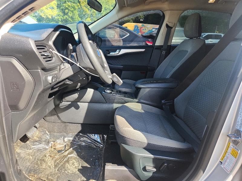 2020 FORD ESCAPE SE 7