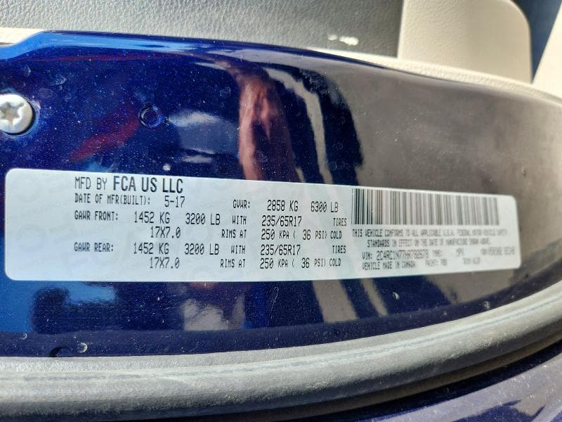 2017 CHRYSLER PACIFICA EHYBRID PLATINUM 13
