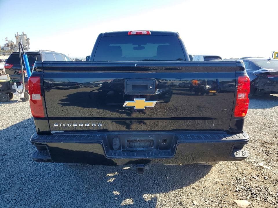 2017 CHEVROLET SILVERADO K1500 LT 6