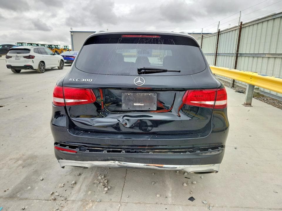 2017 MERCEDES-BENZ GLC 300 6
