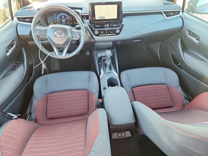 2026 TOYOTA COROLLA SE 8