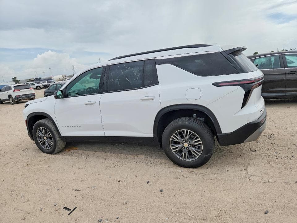 2025 CHEVROLET TRAVERSE LT 2