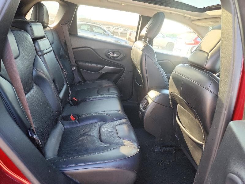 2019 JEEP CHEROKEE LIMITED 10