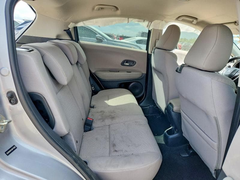 2018 HONDA HR-V LX 11