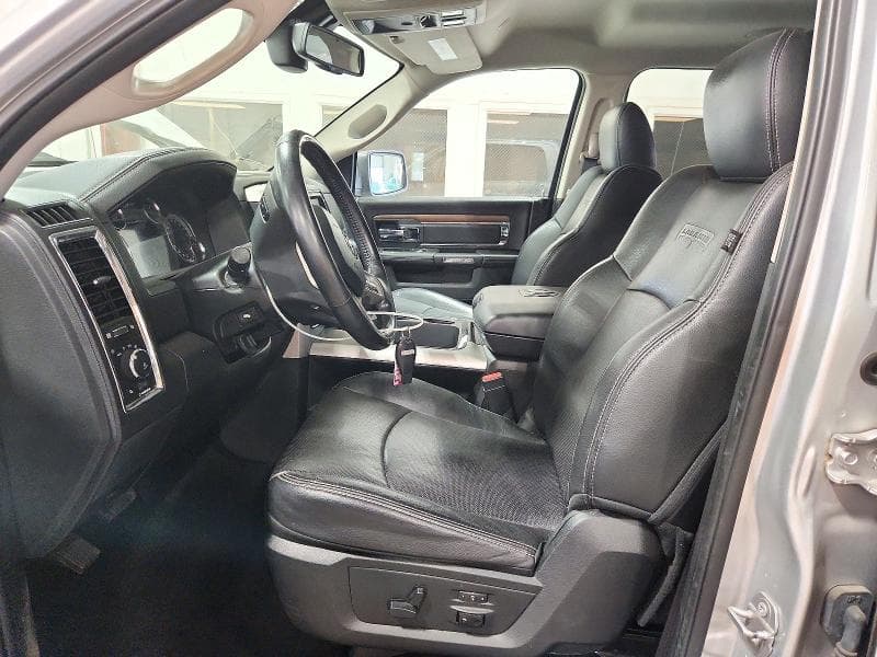 2017 RAM 1500 LARAMIE 7