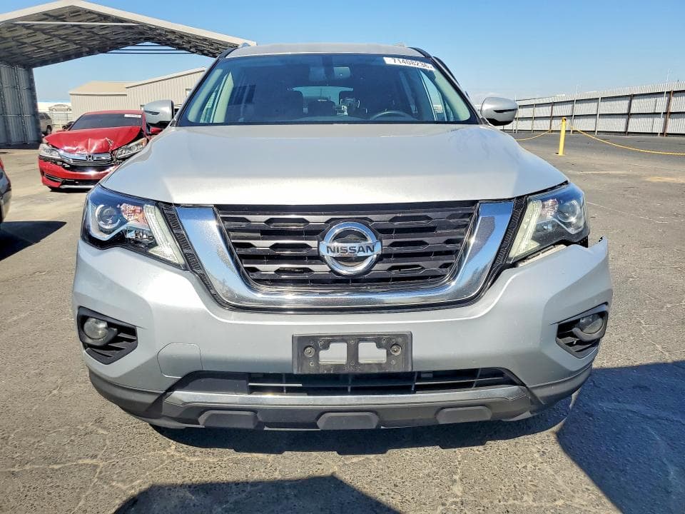 2019 NISSAN PATHFINDER SV 5