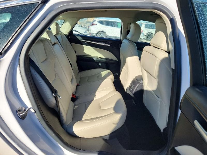 2018 FORD FUSION TITANIUM/PLATINUM 10