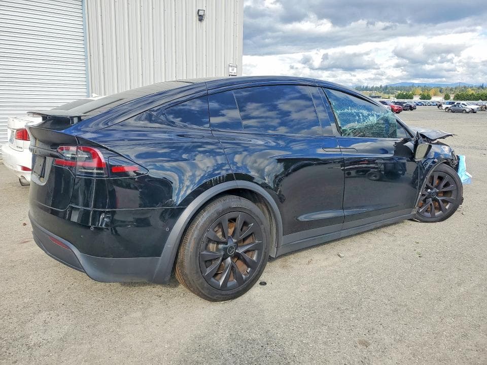 2022 TESLA MODEL X 3