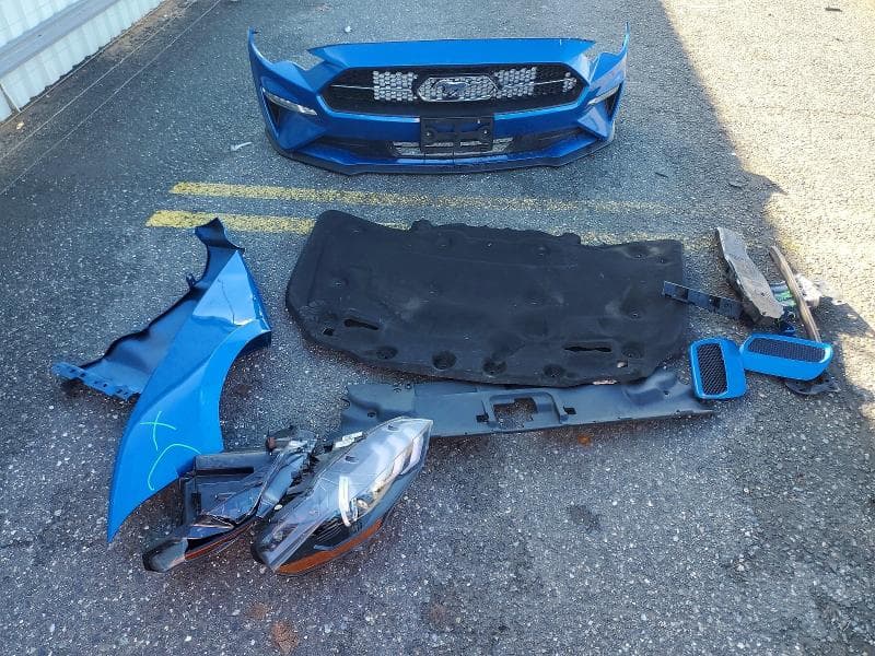 2019 FORD MUSTANG 12