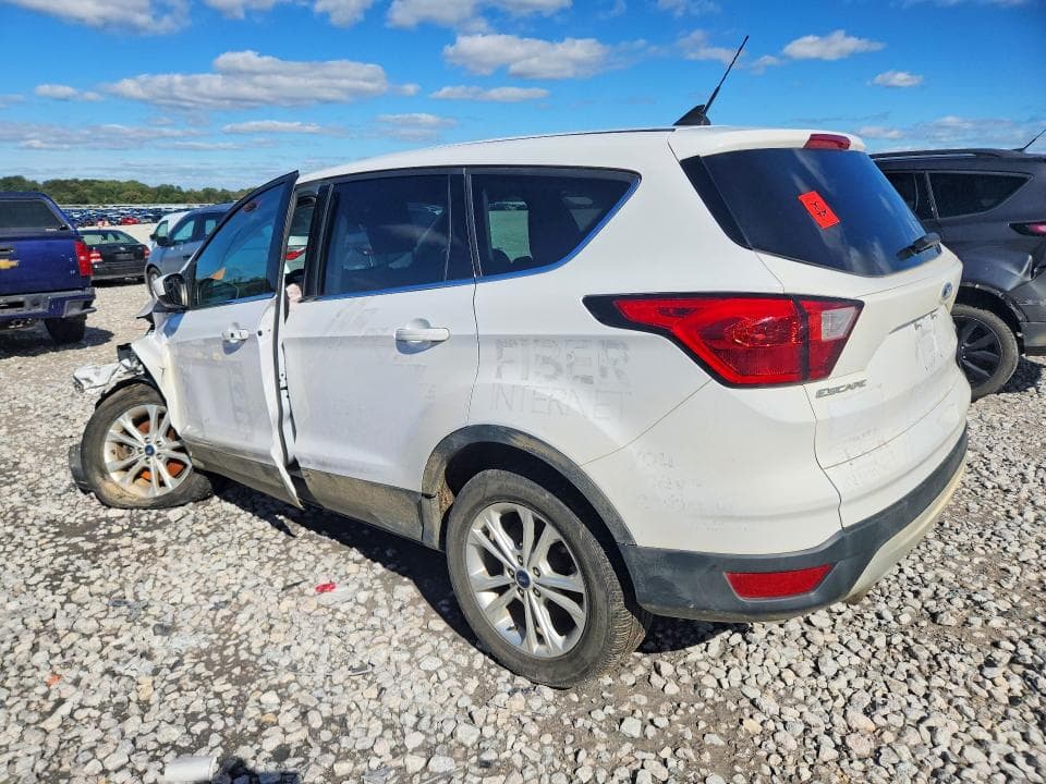2019 FORD ESCAPE SE 2