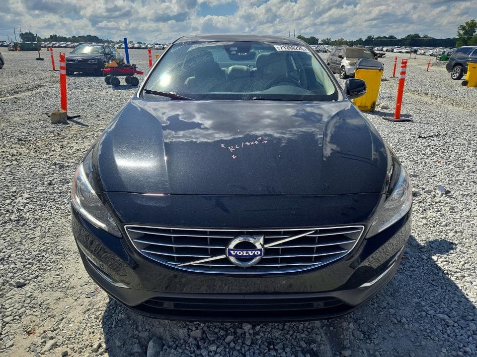 2017 VOLVO S60 PREMIER 5