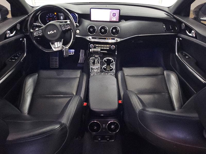 2022 KIA STINGER GT LINE 8