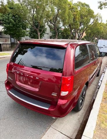 2019 DODGE GRAND CARAVAN GT 4