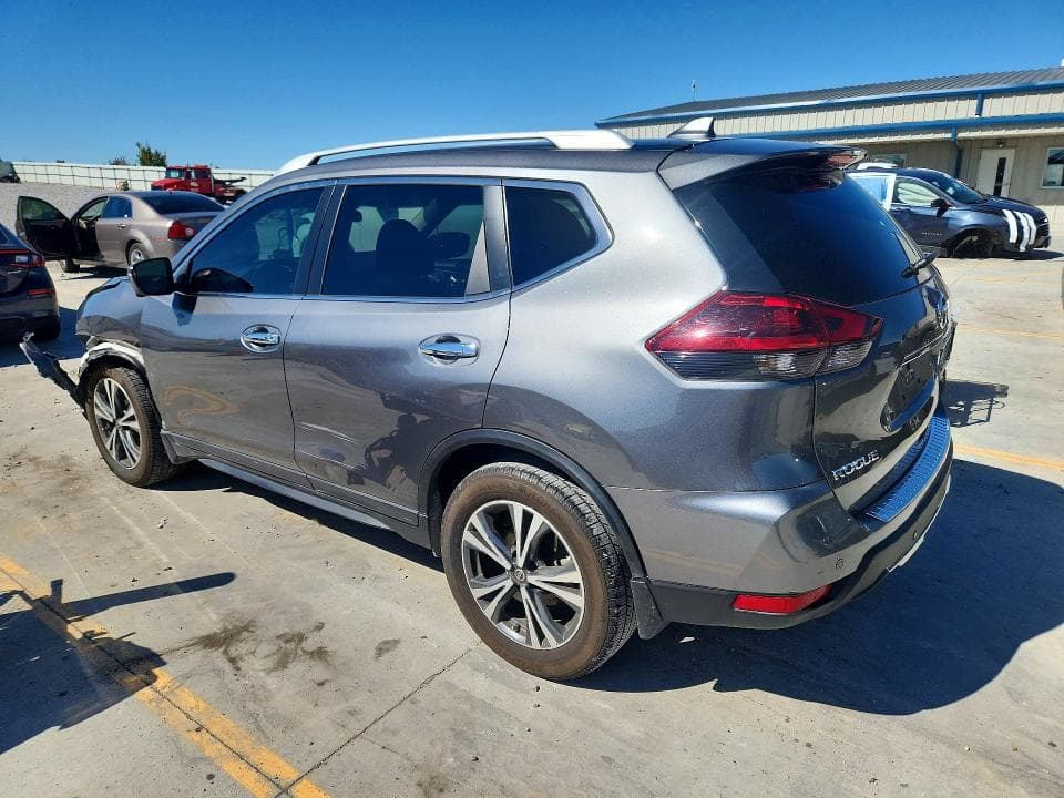 2019 NISSAN ROGUE SV 2