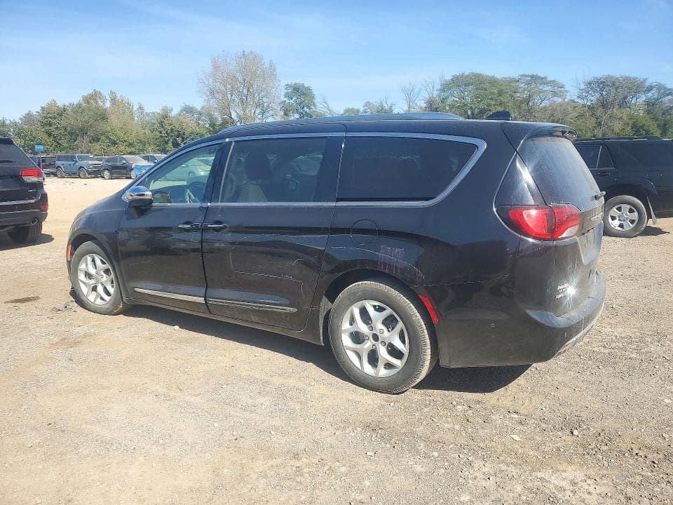 2020 CHRYSLER PACIFICA LIMITED 2