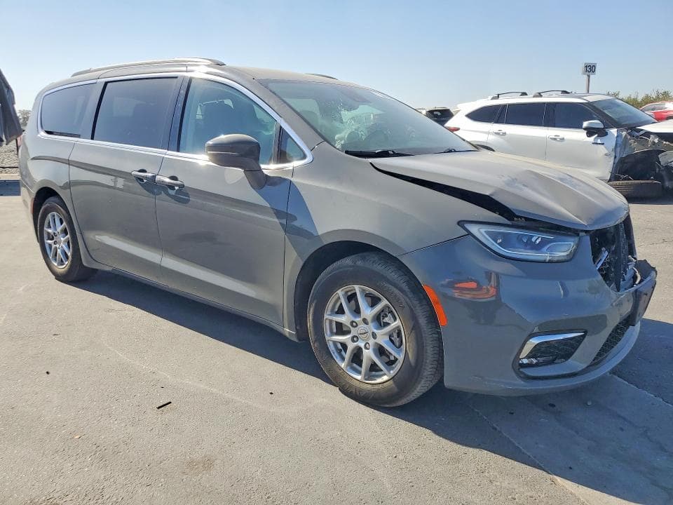 2022 CHRYSLER PACIFICA TOURING L 4