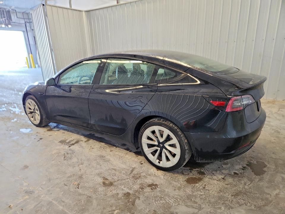 2022 TESLA MODEL 3 2