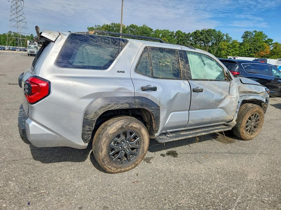 2025 TOYOTA 4RUNNER SR5 3