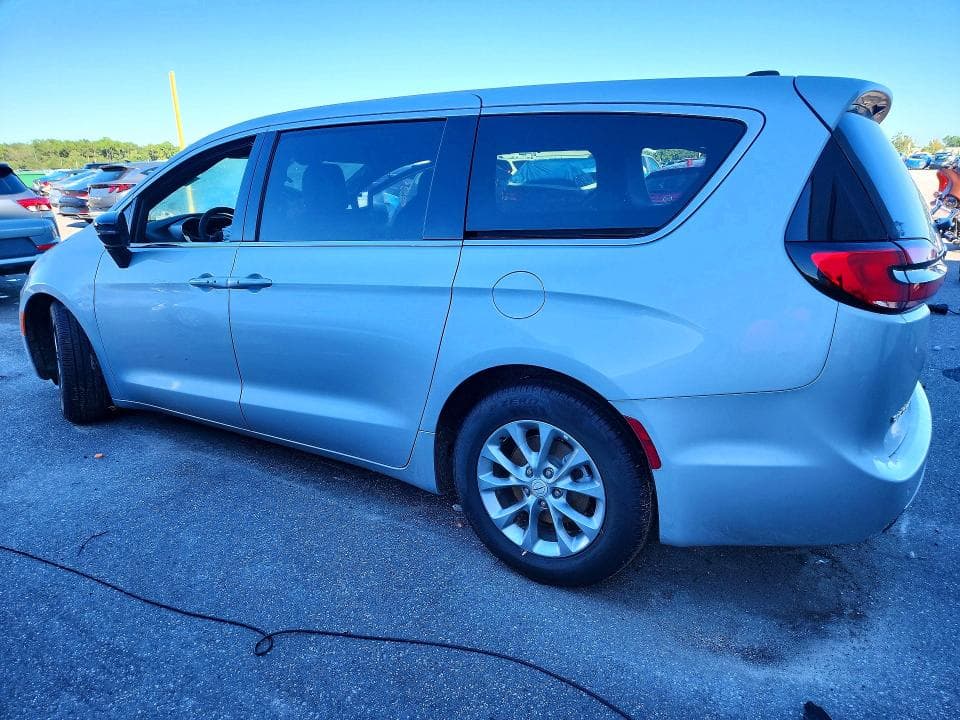 2026 CHRYSLER PACIFICA LIMITED 2