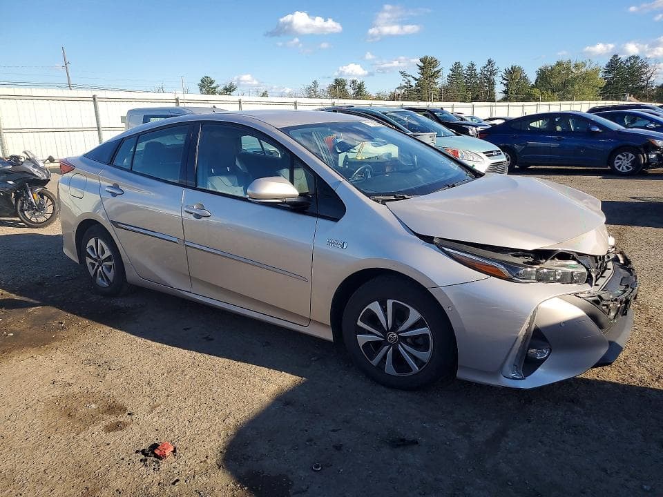 2017 TOYOTA PRIUS PRIME ADVANCED 4