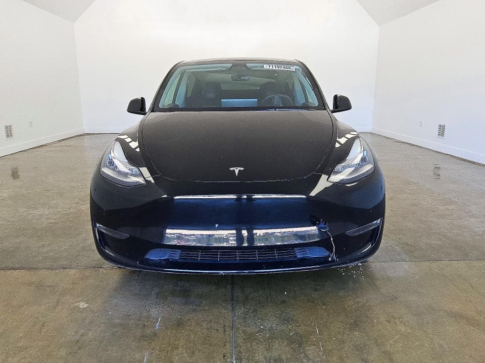 2022 TESLA MODEL Y 5