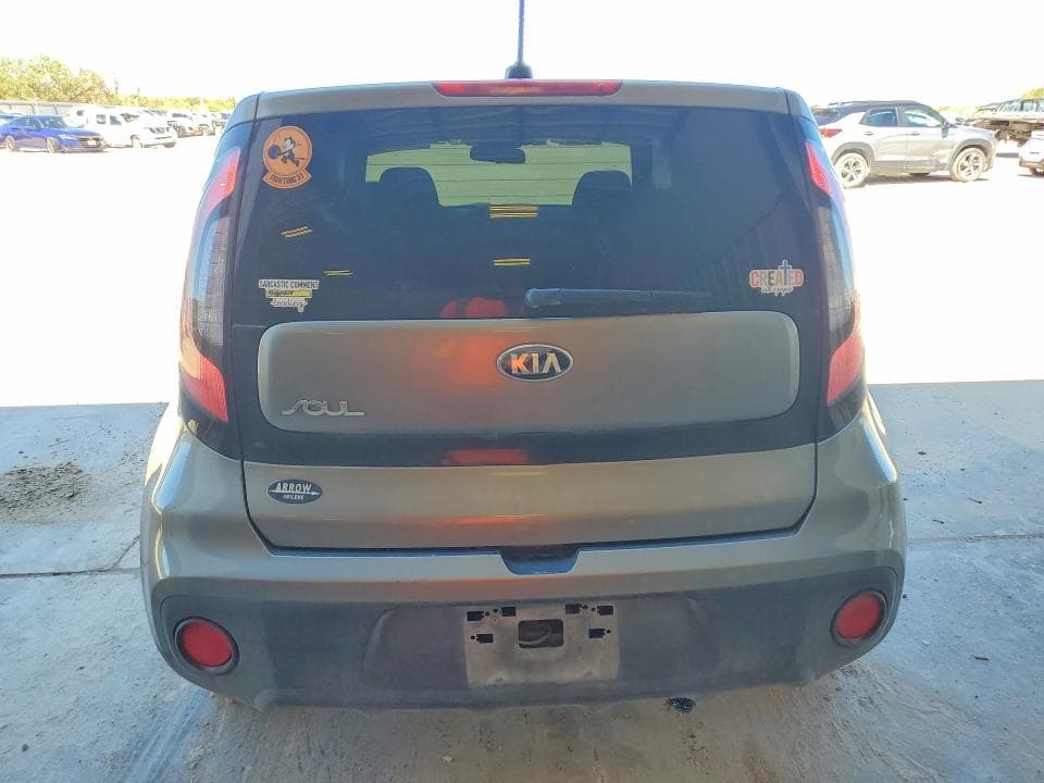 2017 KIA SOUL BASE 6