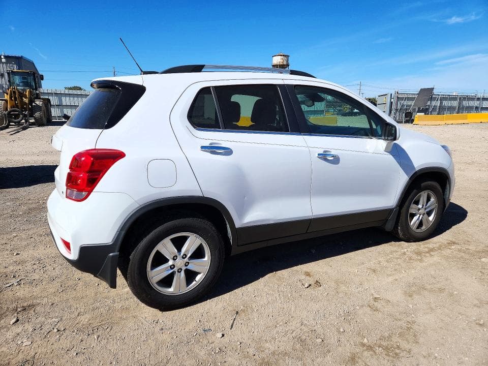2018 CHEVROLET TRAX 1LT 3