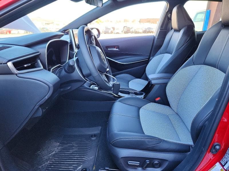 2025 TOYOTA COROLLA XSE 7