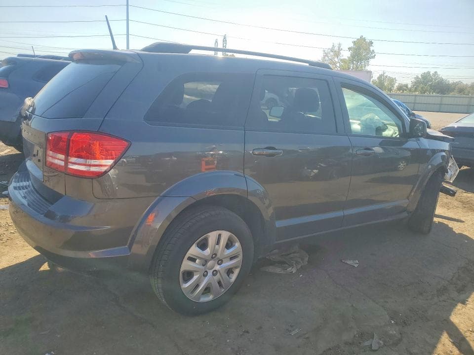 2020 DODGE JOURNEY SE 3